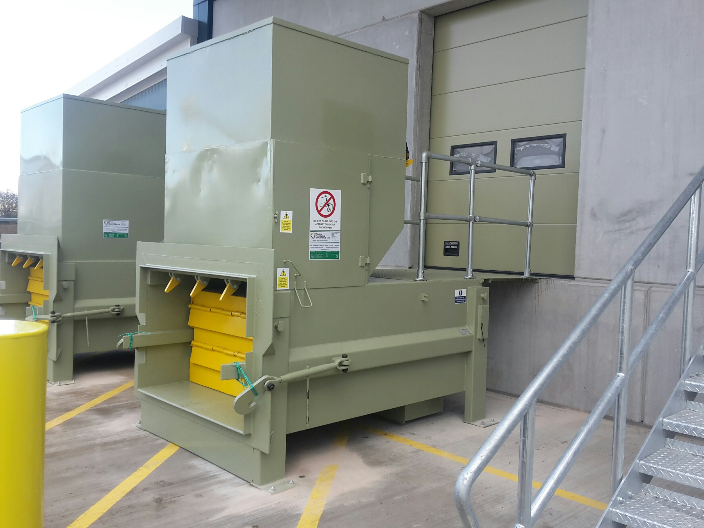 Static Compactors